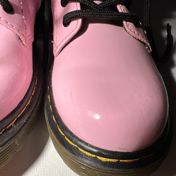 Dr. Martens 1460 Kids Youth US 13 EU 31 Pink Patent Leather Boots - Picture 7 of 16